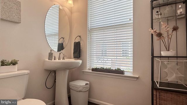 1205 BERRY ST, Baltimore, MD 21211