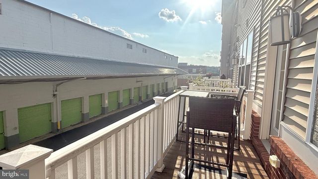 1205 BERRY ST, Baltimore, MD 21211