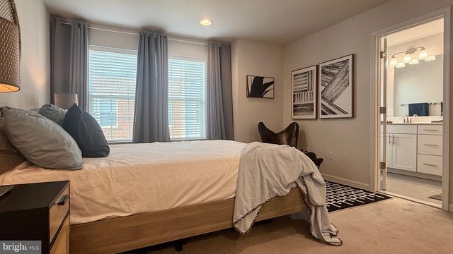 1205 BERRY ST, Baltimore, MD 21211