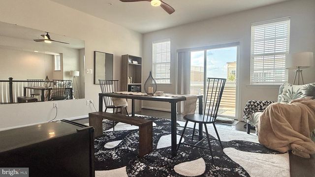 1205 BERRY ST, Baltimore, MD 21211