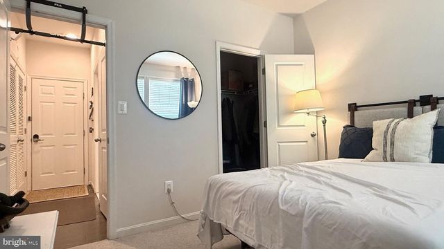 1205 BERRY ST, Baltimore, MD 21211