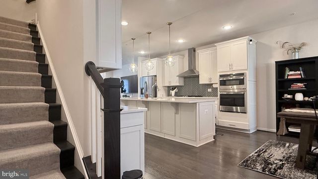 1205 BERRY ST, Baltimore, MD 21211