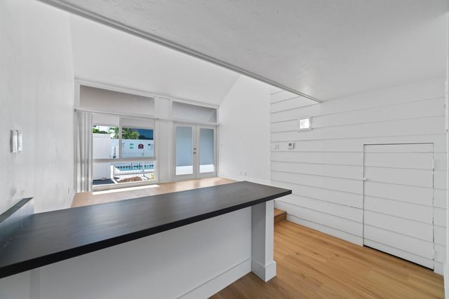 1951 NE 51st Street 1, Fort Lauderdale, FL 33308