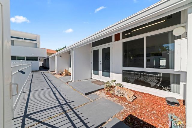 1951 NE 51st Street 1, Fort Lauderdale, FL 33308