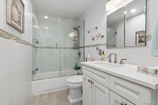 627 Oceanfront A, Long Beach, NY 11561