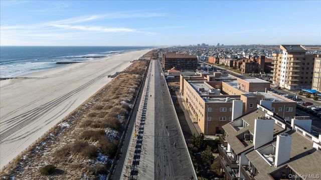 627 Oceanfront A, Long Beach, NY 11561