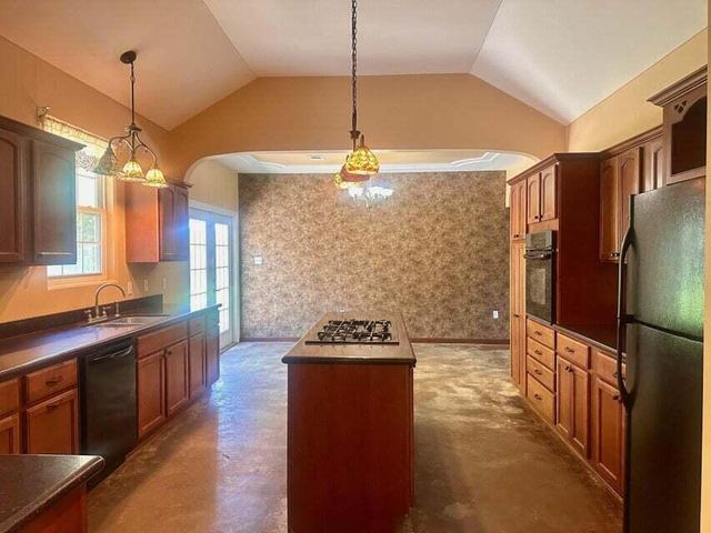 502 Texas, Deridder, LA 70634