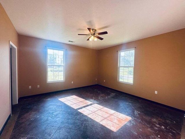 502 Texas, Deridder, LA 70634