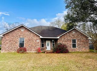 502 Texas, Deridder, LA 70634