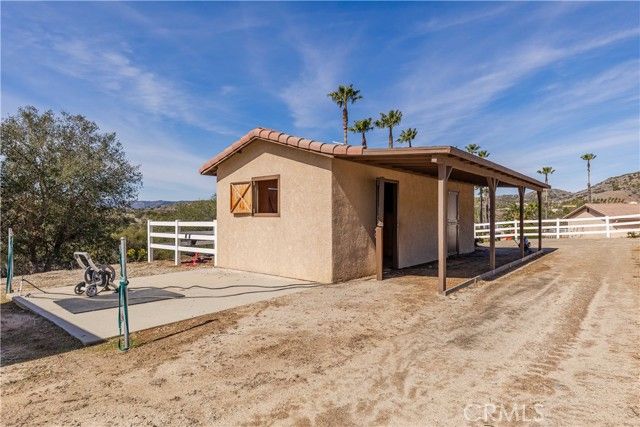 45400 Via Vaquero, Temecula, CA 92590