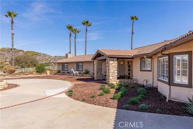 45400 Via Vaquero, Temecula, CA 92590