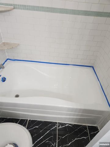 675 Kennedy Boulevard, Bayonne, NJ 07002