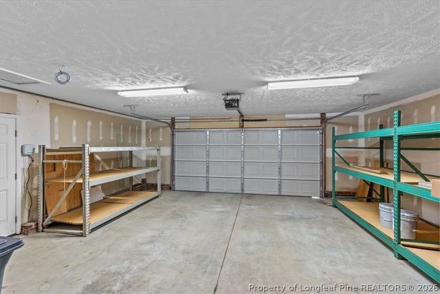 5617 Finish Line Drive, Hope Mills, NC 28348