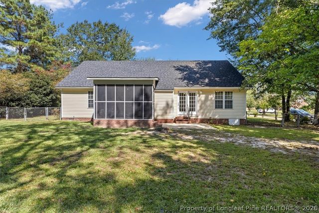 5617 Finish Line Drive, Hope Mills, NC 28348