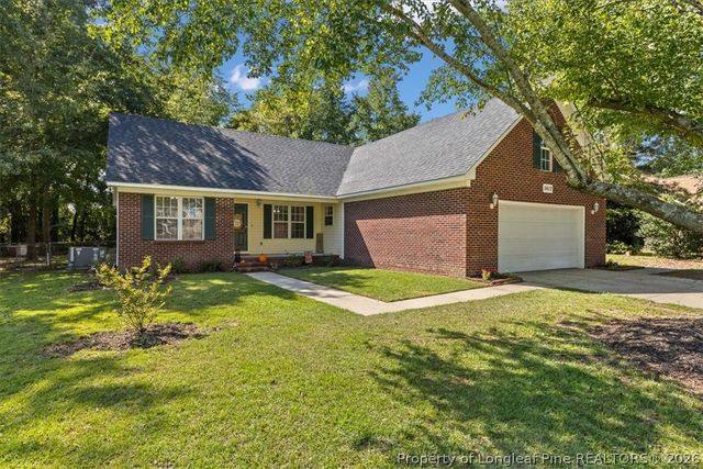 5617 Finish Line Drive, Hope Mills, NC 28348