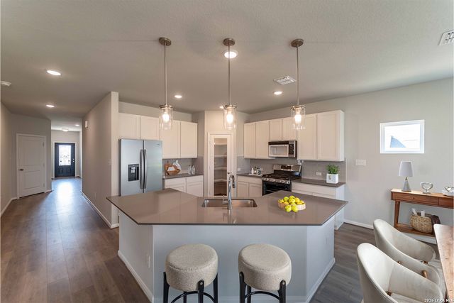 6618 Velma Path, San Antonio, TX 78253