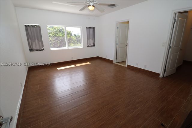 605 NE 28th St 3, Wilton Manors, FL 33334
