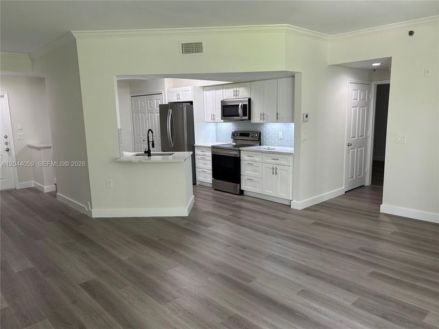 3225 NE 184th St 10106, Aventura, FL 33160