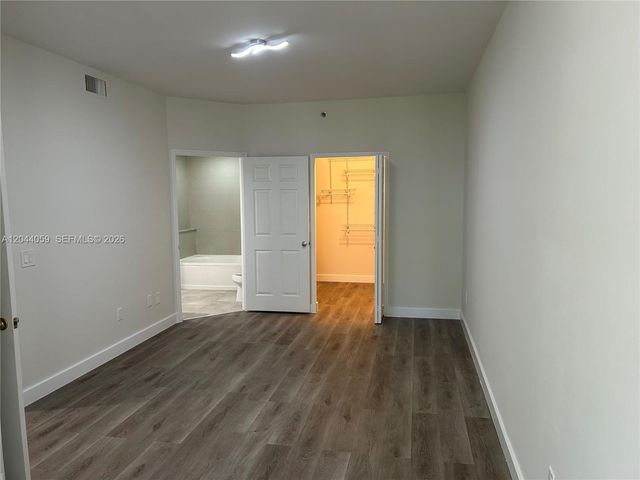 3225 NE 184th St 10106, Aventura, FL 33160
