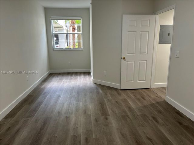 3225 NE 184th St 10106, Aventura, FL 33160