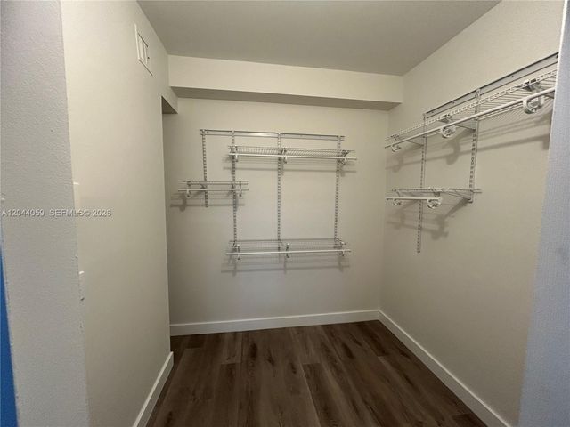 3225 NE 184th St 10106, Aventura, FL 33160
