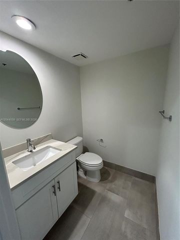 3225 NE 184th St 10106, Aventura, FL 33160