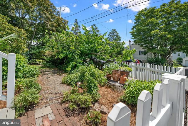 2007 GRANT AVE, Wilmington, DE 19809