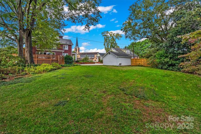 9 S Central Avenue, Belmont, NC 28012