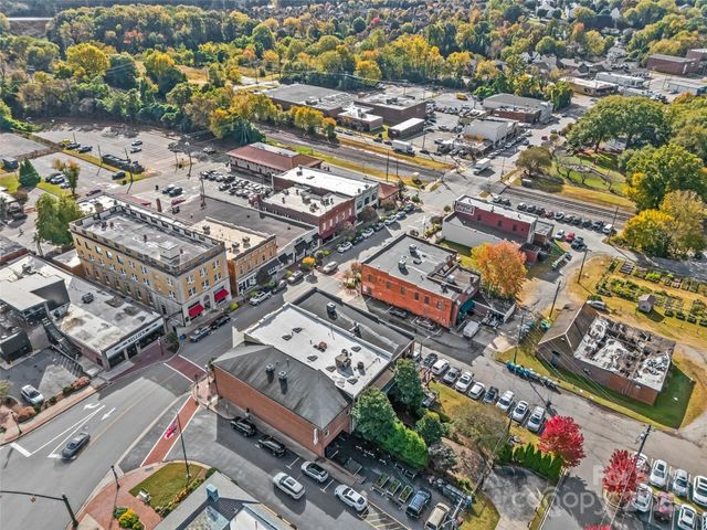 9 S Central Avenue, Belmont, NC 28012