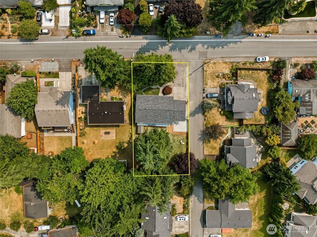 15335 81st Avenue NE, Kenmore, WA 98028