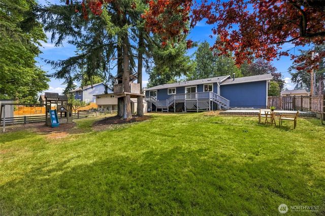 15335 81st Avenue NE, Kenmore, WA 98028