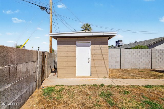 2022 E Monterey Way, Phoenix, AZ 85016