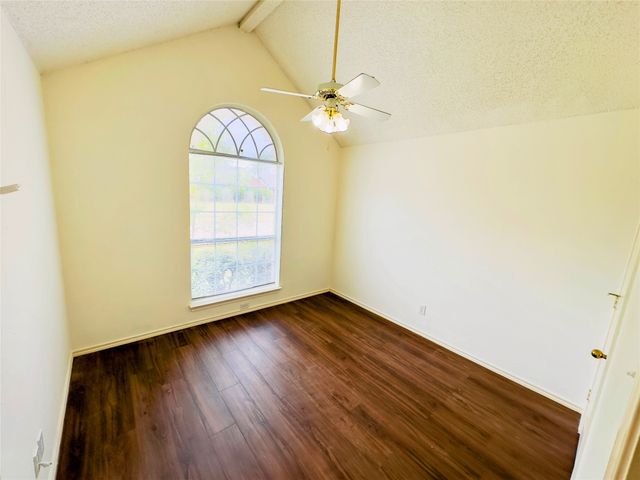 4002 Stonecastle Drive, Garland, TX 75044
