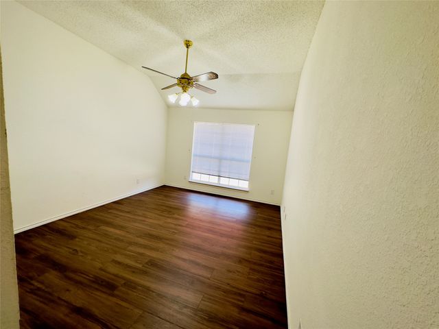 4002 Stonecastle Drive, Garland, TX 75044