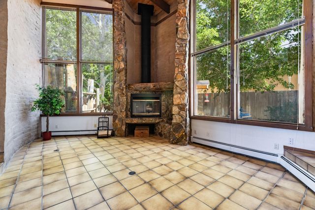3232 Don Quixote Drive NW, Albuquerque, NM 87104