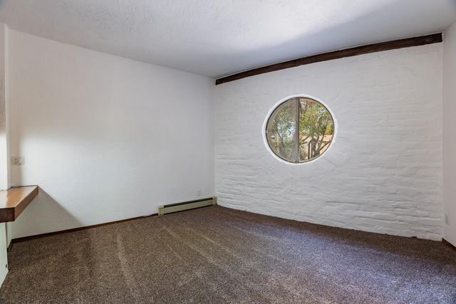 3232 Don Quixote Drive NW, Albuquerque, NM 87104