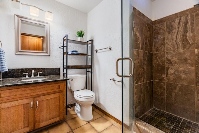 3232 Don Quixote Drive NW, Albuquerque, NM 87104