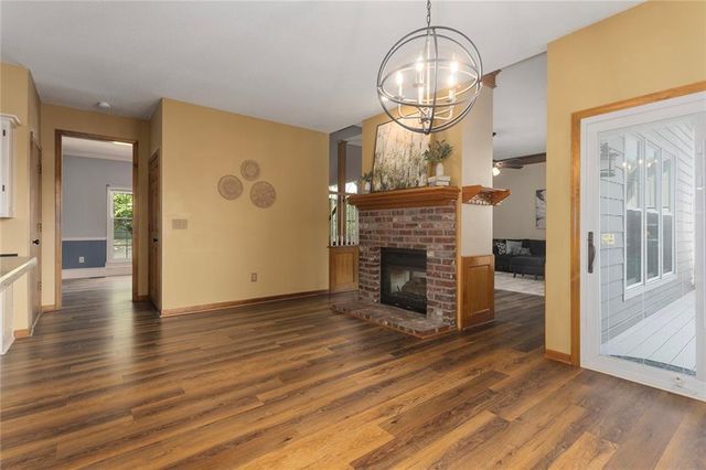 12628 Grandview Street, Overland Park, KS 66213