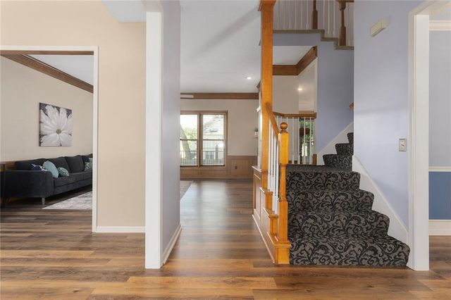 12628 Grandview Street, Overland Park, KS 66213