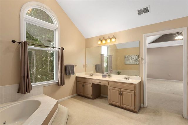 12628 Grandview Street, Overland Park, KS 66213