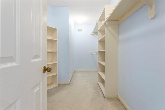 12628 Grandview Street, Overland Park, KS 66213