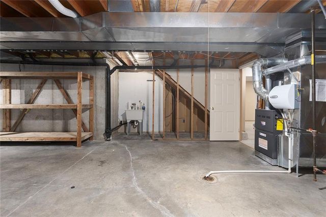 12628 Grandview Street, Overland Park, KS 66213
