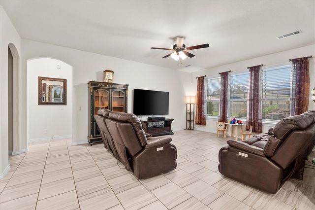 9523 Spinner Alder Drive, Spring, TX 77379