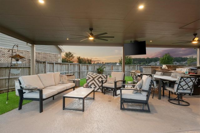 9523 Spinner Alder Drive, Spring, TX 77379