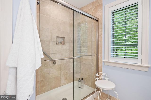 14 WELLFLEET LN, Chesterbrook, PA 19087