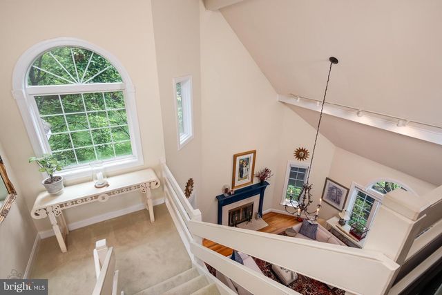 14 WELLFLEET LN, Chesterbrook, PA 19087