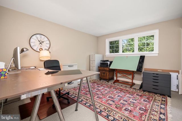 14 WELLFLEET LN, Chesterbrook, PA 19087