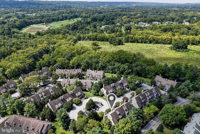 14 WELLFLEET LN, Chesterbrook, PA 19087