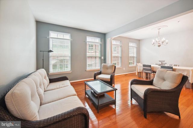 944 HALL STATION DR, Bowie, MD 20721