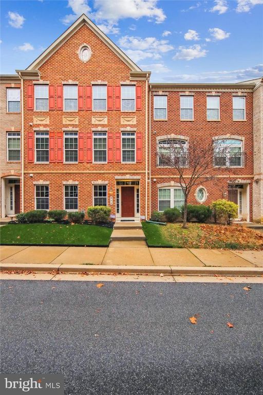 944 HALL STATION DR, Bowie, MD 20721